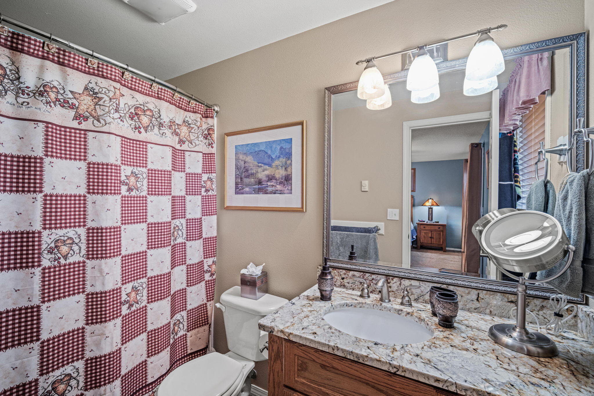 16255 Paulina View Road La Pine, OR 97739 - Photo 28 of 71 Primary bath