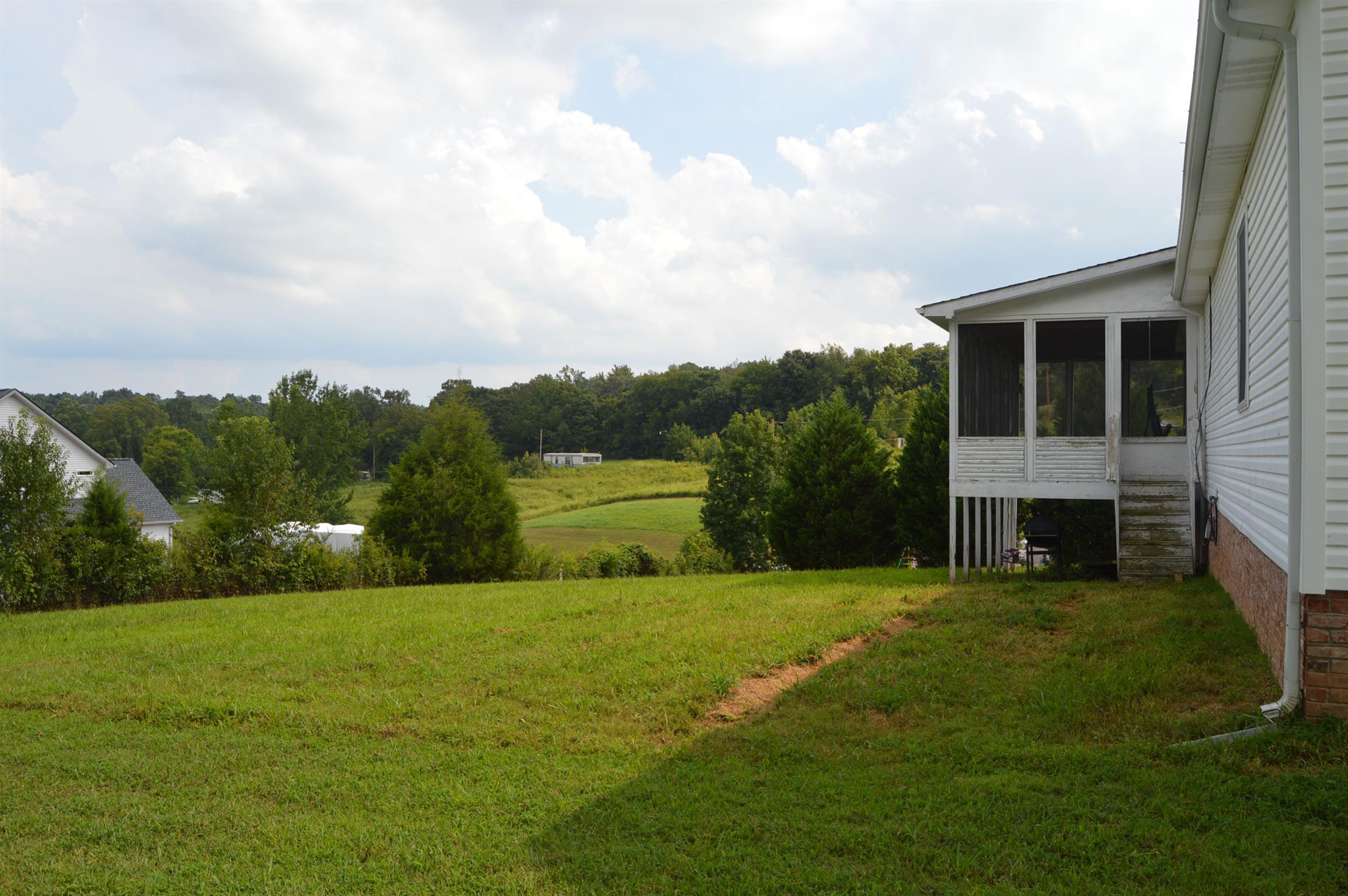 2711 Cunningham View Road Palmyra, TN 37142 - Photo 18 of 19 Gallery Image 18