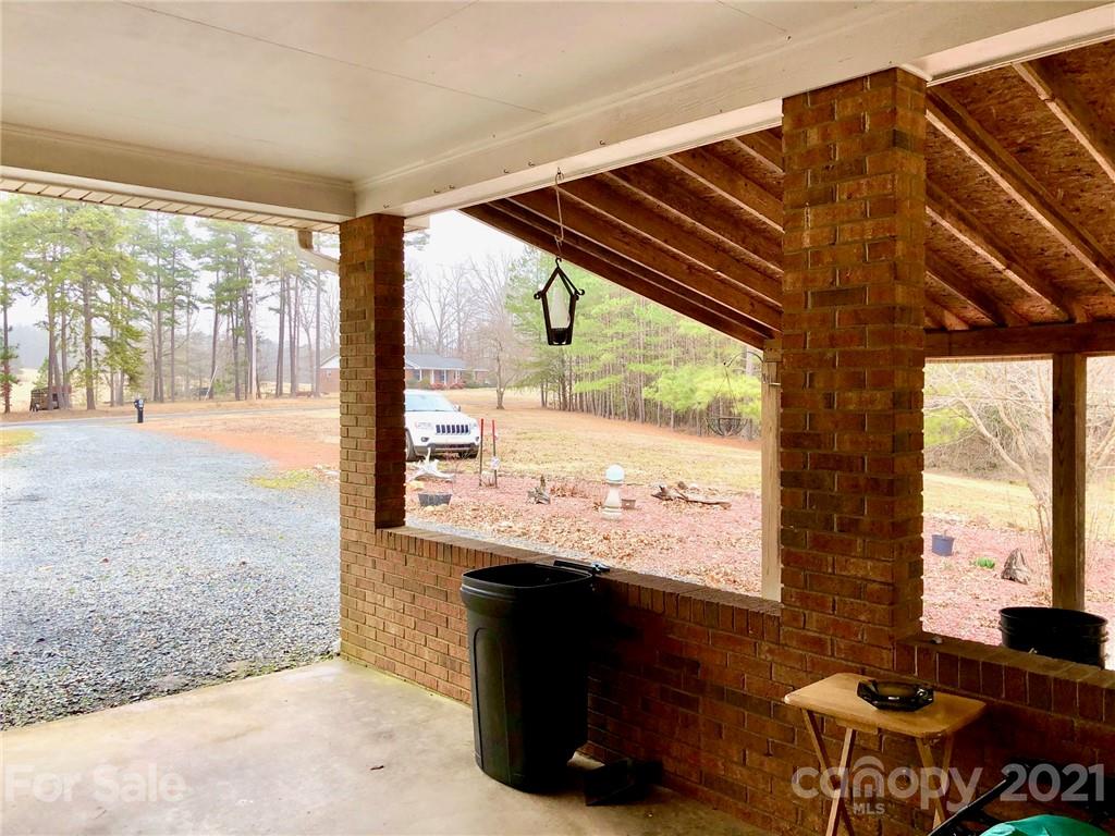 37320 Melton Road Albemarle, NC 28001 - Photo 31 of 34 Gallery Image 31