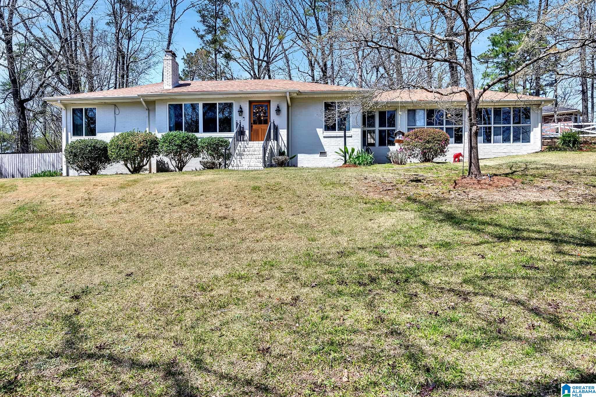 552 Rutherford Circle Birmingham, AL 35206 - Photo 4 of 43