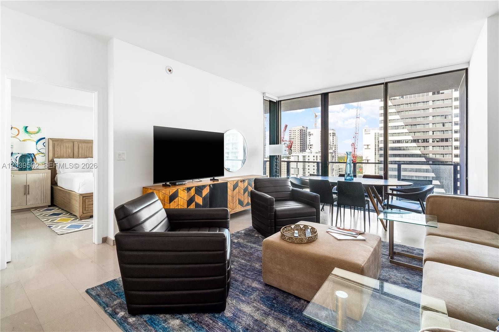 88 Southwest 7th Street, Unit 1006 Miami, FL 33130 - Photo 10 of 49