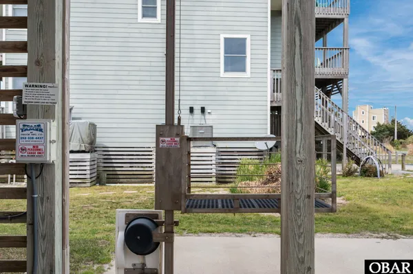 $749,000 | 25290 Sea Isle Hills Drive, Waves, NC 27982