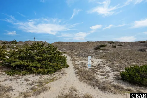 $749,000 | 25290 Sea Isle Hills Drive, Waves, NC 27982