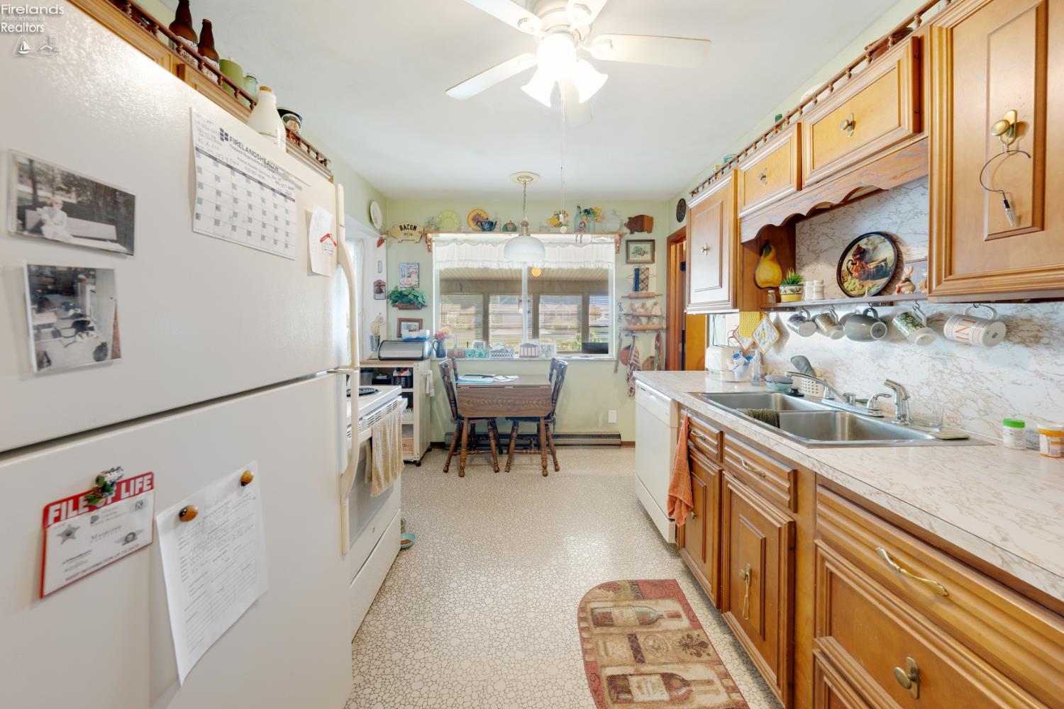 2217 Meter Road Lakeside Marblehead, OH 43440 - Photo 14 of 66 Gallery Image 14