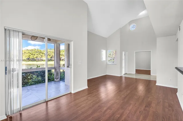 $3,000 | 801 Northwest 91st Terrace, Unit 801, Plantation, FL 33324