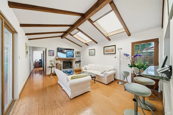 $1,800,000 | 152 Blackfield Drive, Tiburon, CA 94920