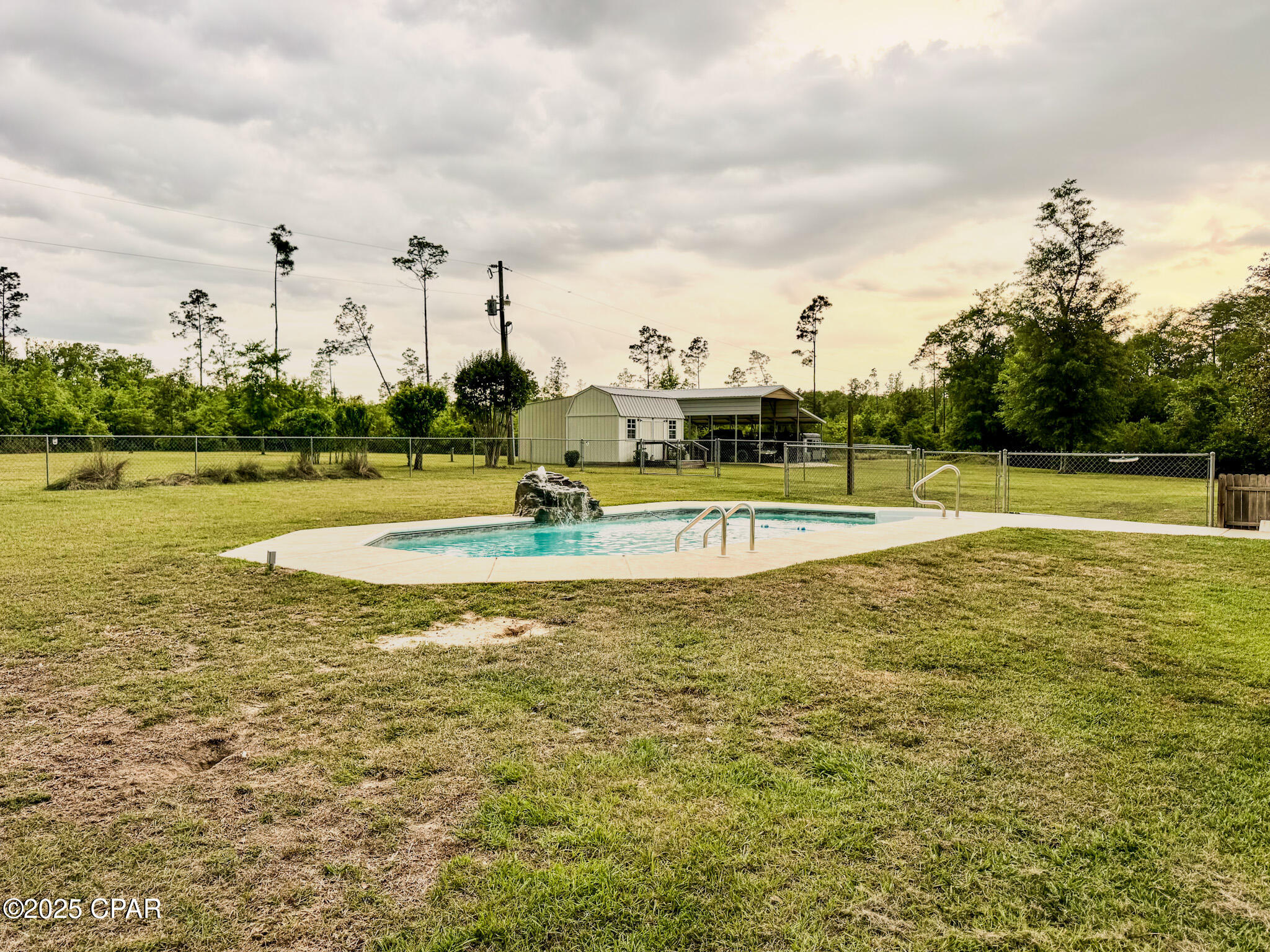 2281 Seay Road Cottondale, FL 32431 - Photo 36 of 59