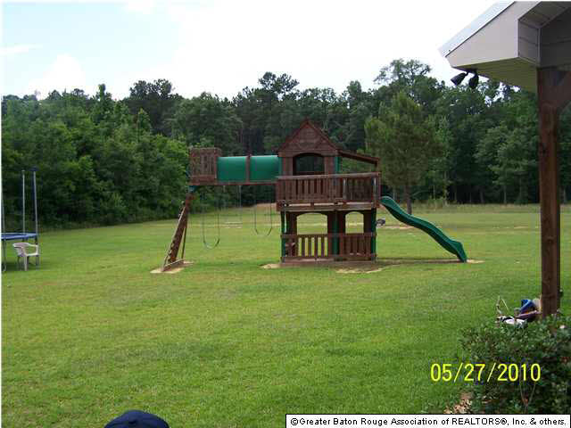 22642 Plank Road Zachary, LA 70791 - Photo 5 of 12 Gallery Image 5