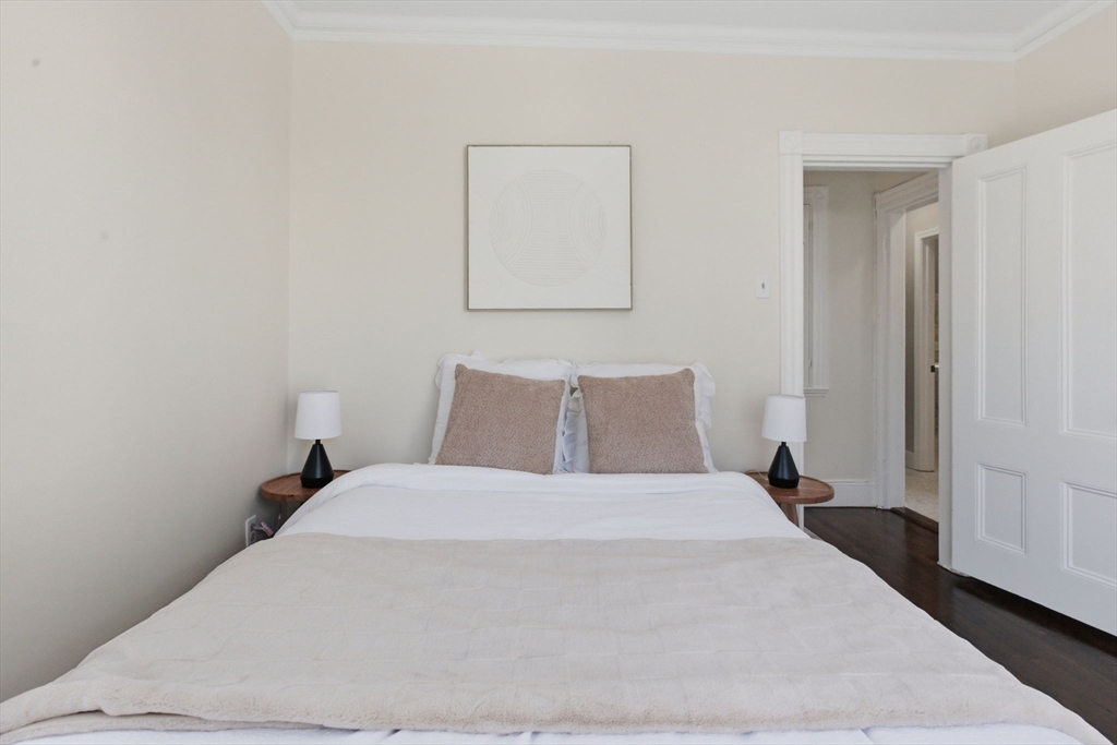 15 South Fairview Street, Unit 3 Boston, MA 02131 - Photo 24 of 42