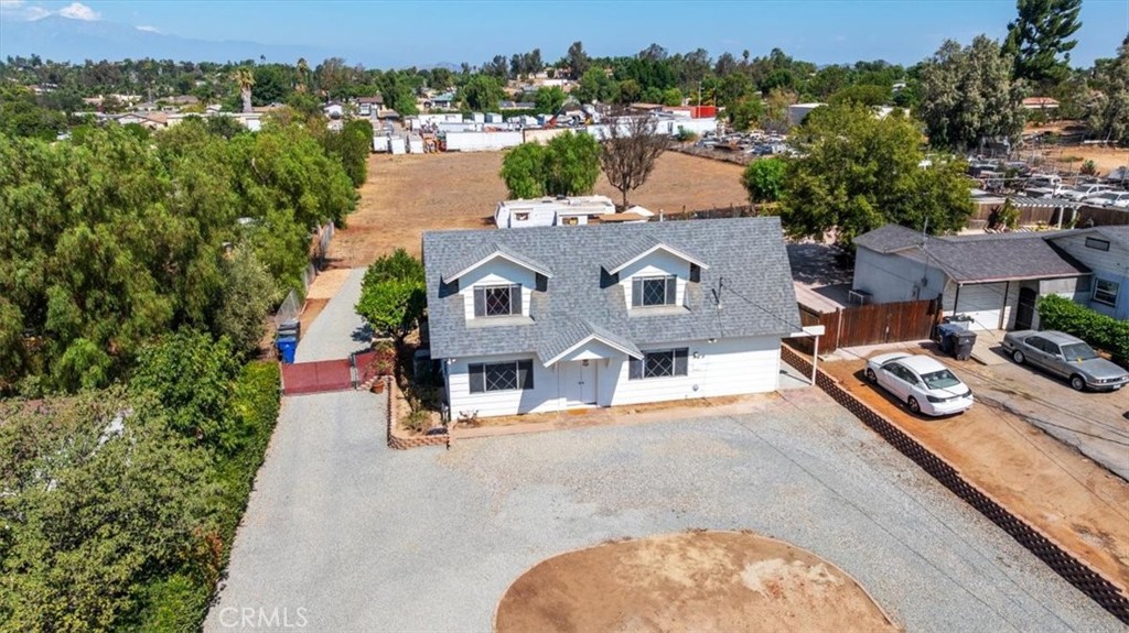 10555 Robinson Avenue Riverside, CA 92505 - Photo 2 of 65
