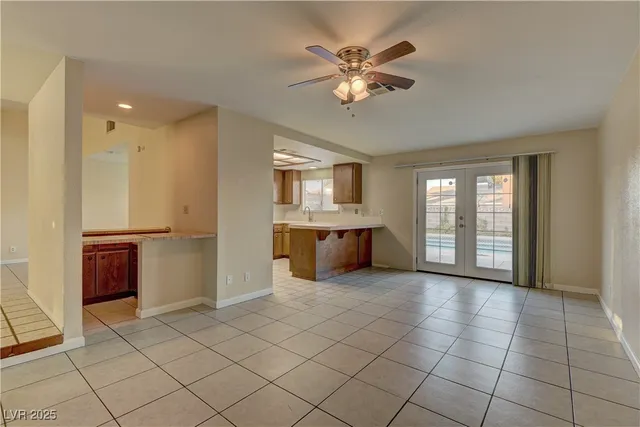 $1,864 | 6270 West Arcadia Avenue, Las Vegas, NV 89118