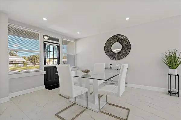 $3,000 | 1838 1st Avenue East, Bradenton, FL 34208