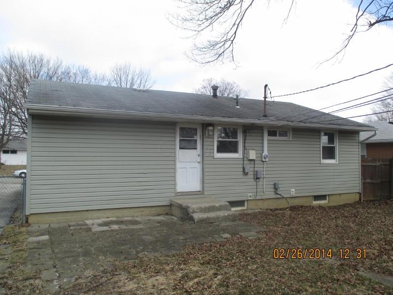 2185 Case Road Columbus, OH 43224 - Photo 10 of 11