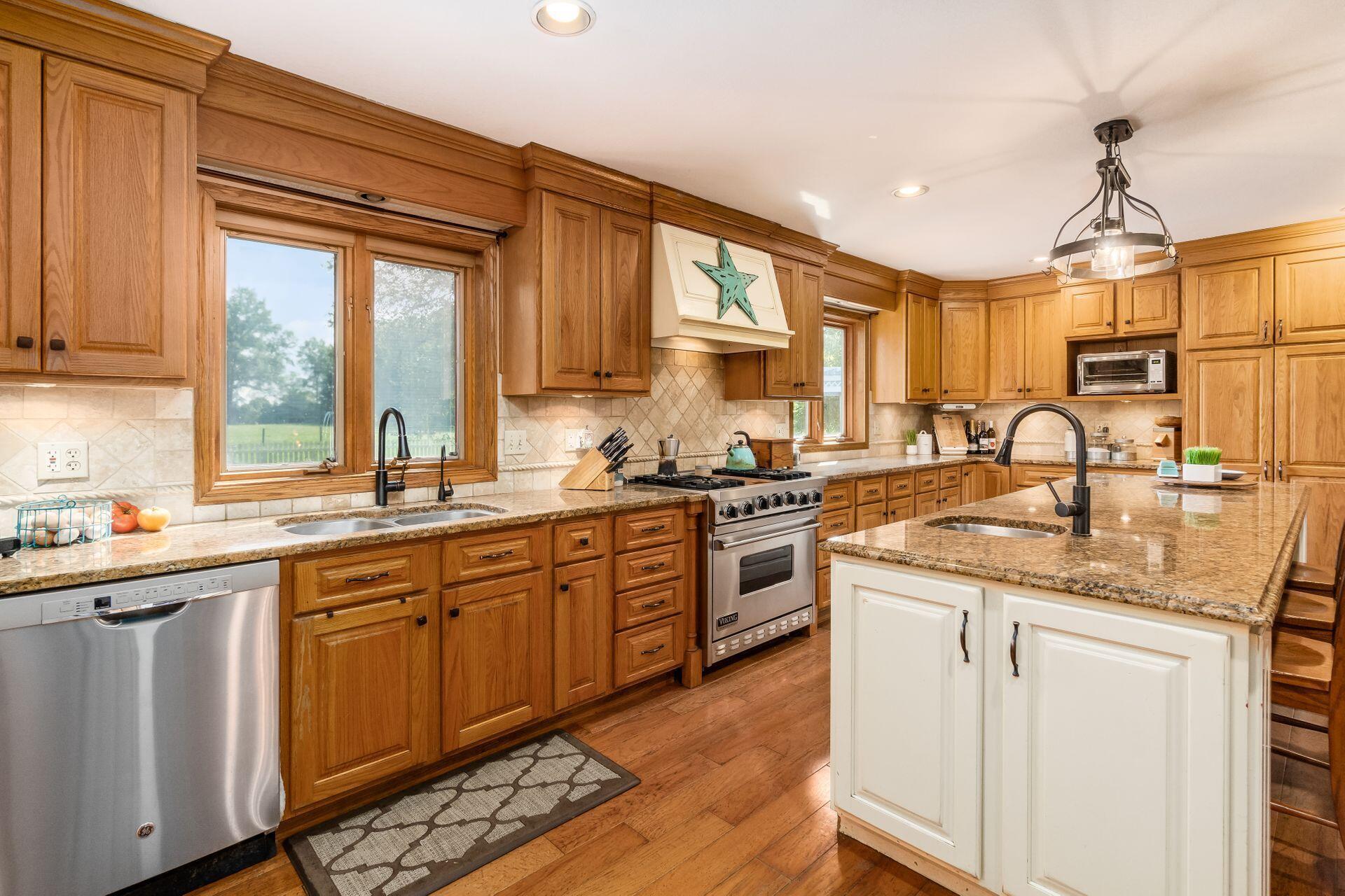 10761 Tollgate Road Southwest Etna, OH 43062 - Photo 26 of 90 Recessed Lighting