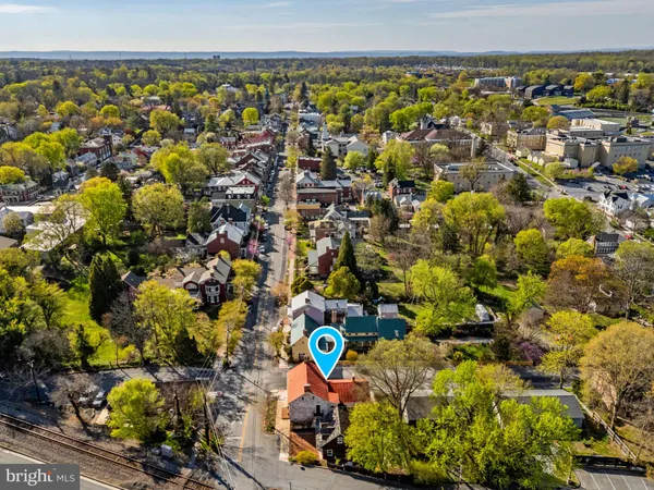 $899,000 | 301 East German Street, Shepherdstown, WV 25443