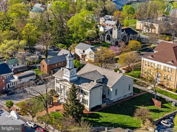 $899,000 | 301 East German Street, Shepherdstown, WV 25443