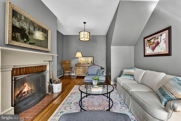 $899,000 | 301 East German Street, Shepherdstown, WV 25443