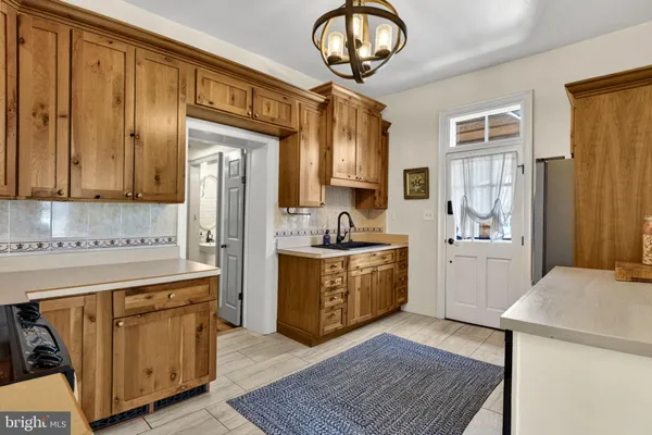 $899,000 | 301 East German Street, Shepherdstown, WV 25443
