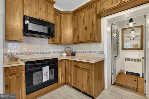 $899,000 | 301 East German Street, Shepherdstown, WV 25443