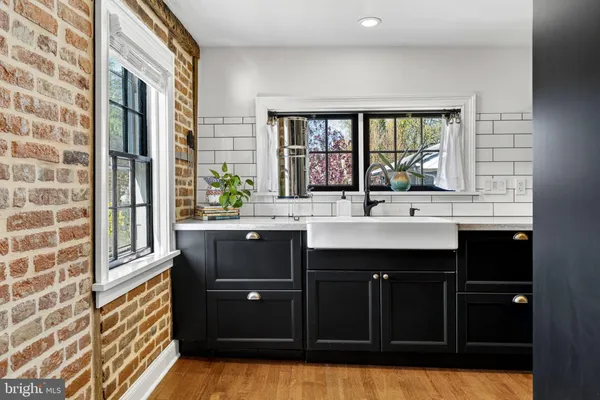$899,000 | 301 East German Street, Shepherdstown, WV 25443