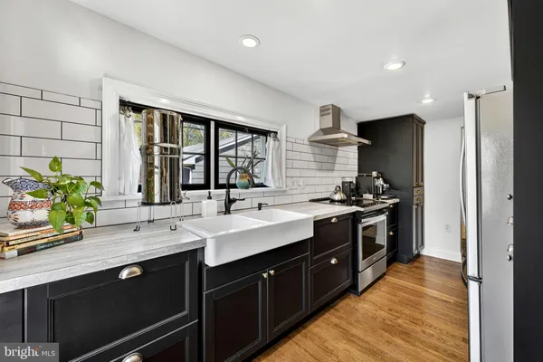 $899,000 | 301 East German Street, Shepherdstown, WV 25443