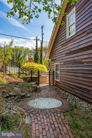 $899,000 | 301 East German Street, Shepherdstown, WV 25443