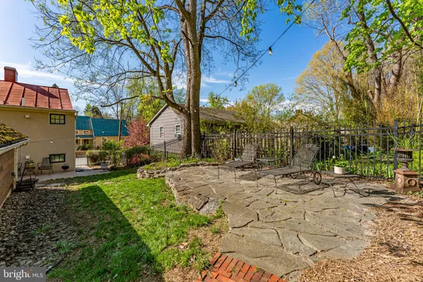 $899,000 | 301 East German Street, Shepherdstown, WV 25443