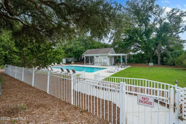 $399,000 | 411 Nicks Way, Unit B, Southport, NC 28461