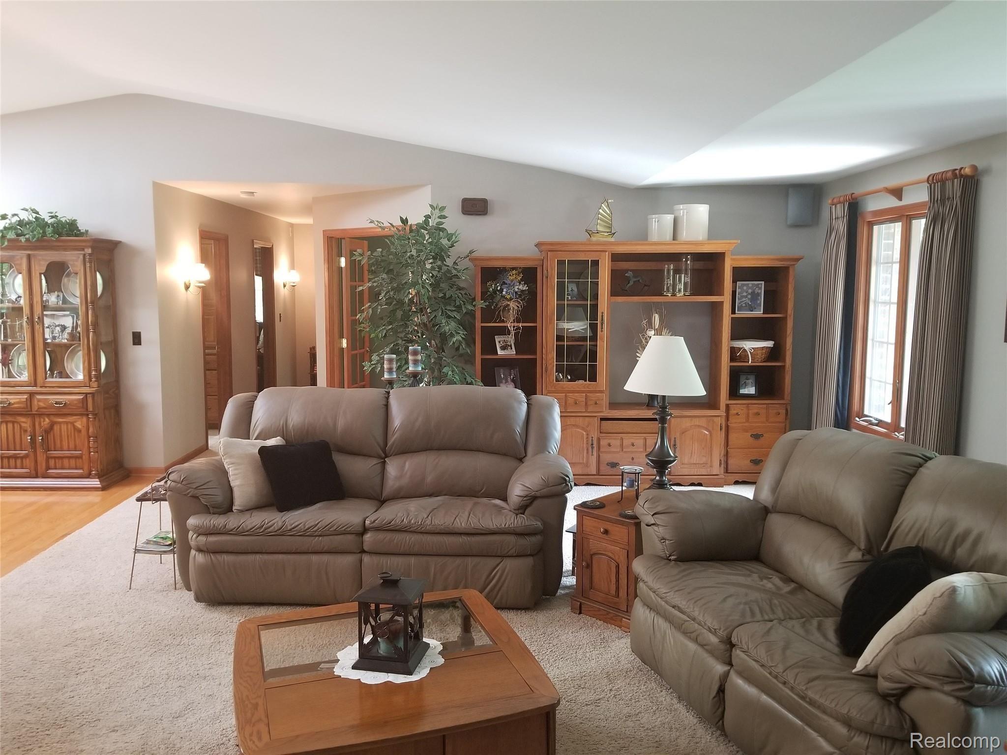 529 South Bartlett Road St. Clair, MI 48079 - Photo 30 of 56 20200623_141145.jpg