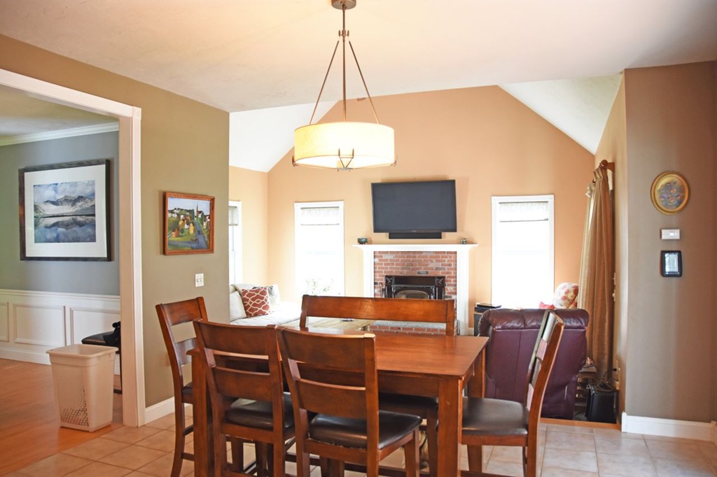 35 Providence Road Westford, MA 01886 - Photo 8 of 29 Gallery Image 8