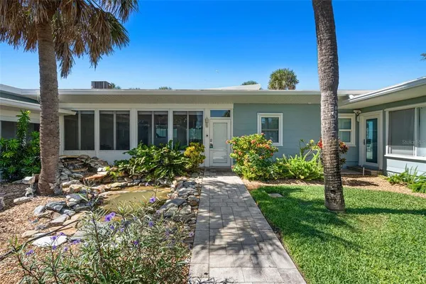 $20,000 | 1300 Gulf Boulevard, Belleair Beach, FL 33786