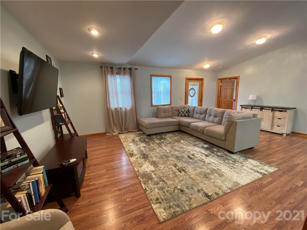 181 Bess Road Statesville, NC 28625 - Photo 7 of 22 Gallery Image 7