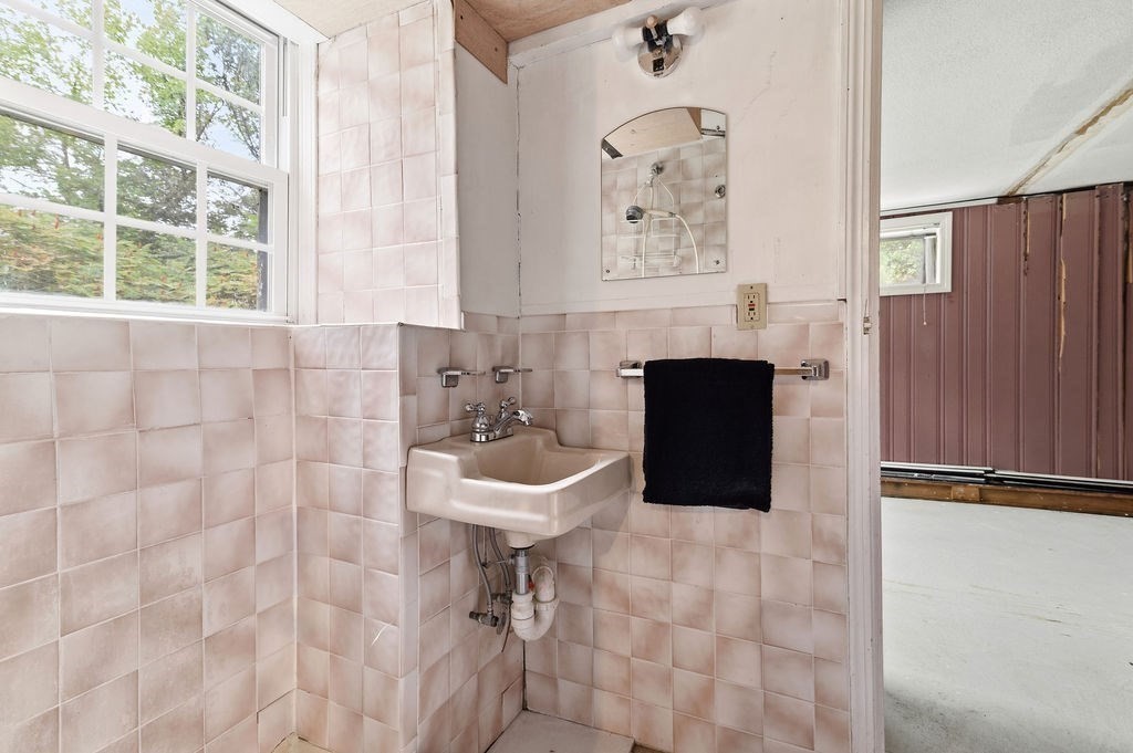 70 Century Road Weymouth, MA 02190 - Photo 32 of 41 Gallery Image 32