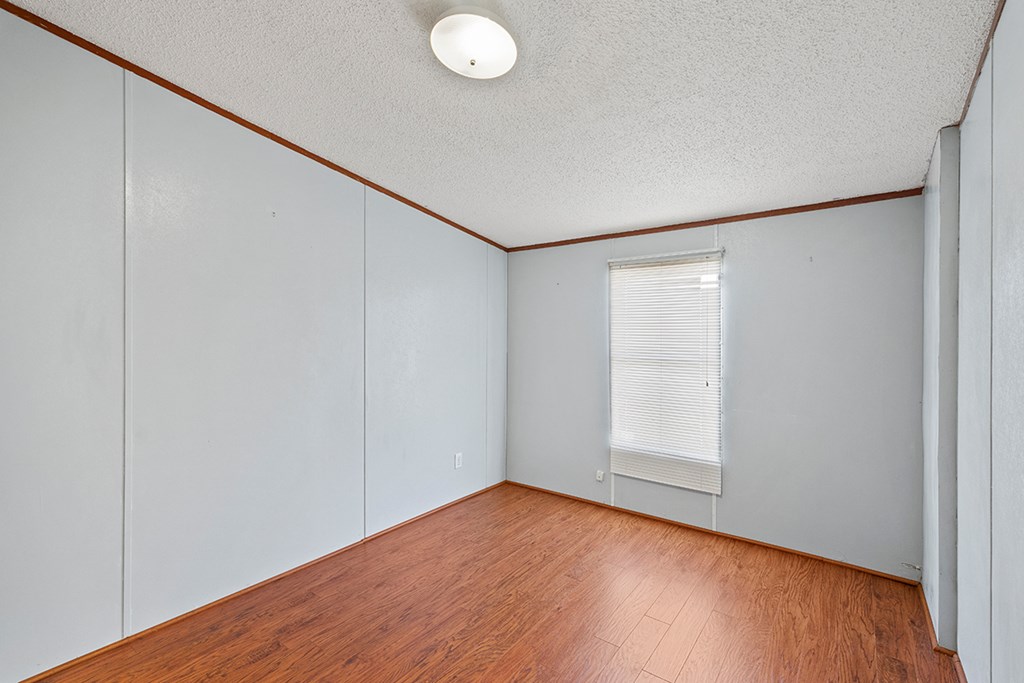 402 Hawthorn Road Honea Path, SC 29654 - Photo 13 of 21