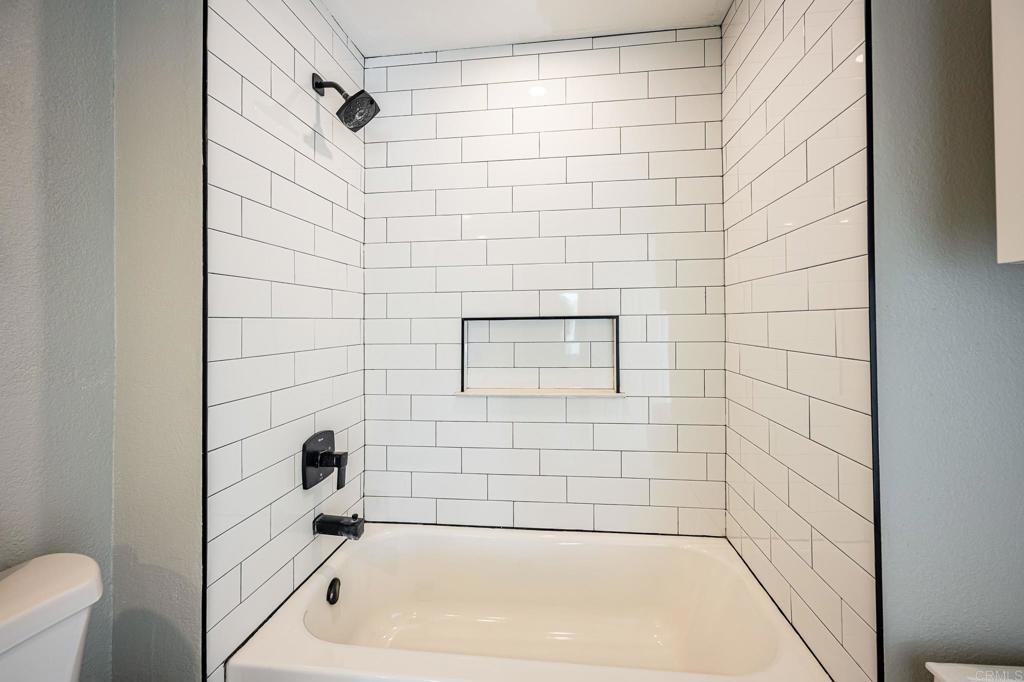 320 Grapevine Road, Unit 108 Vista, CA 92083 - Photo 19 of 33