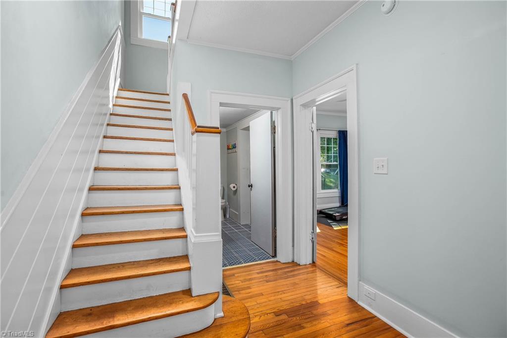 310 North Bridge Street Elkin, NC 28621 - Photo 13 of 37