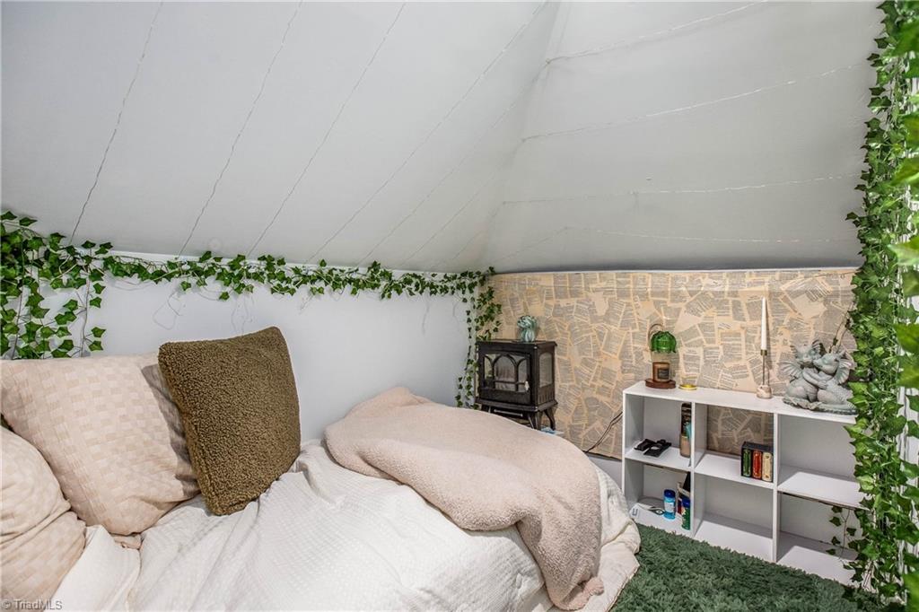 310 North Bridge Street Elkin, NC 28621 - Photo 24 of 37