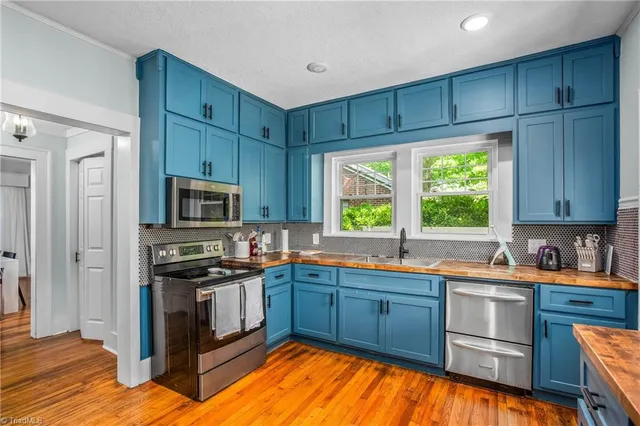 $300,000 | 310 North Bridge Street, Elkin, NC 28621