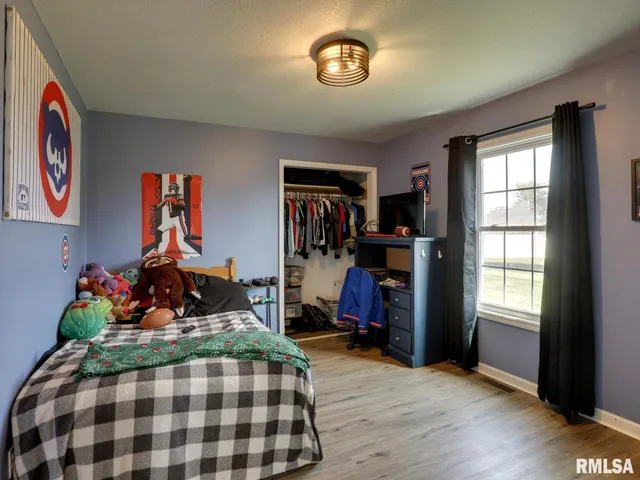 $375,000 | 1433 Hemingway Drive, Quincy, IL 62305