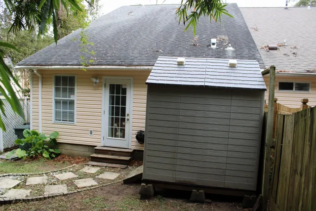 $235,000 | 3107 Camelliawood Circle West, Tallahassee, FL 32301