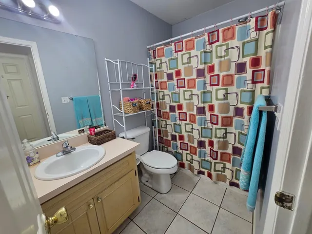 $235,000 | 3107 Camelliawood Circle West, Tallahassee, FL 32301