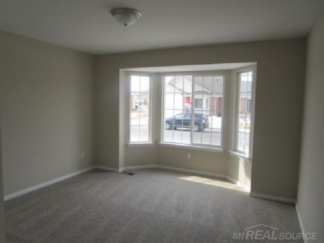 47360 Mariner's Pte New Baltimore, MI 48051 - Photo 12 of 15