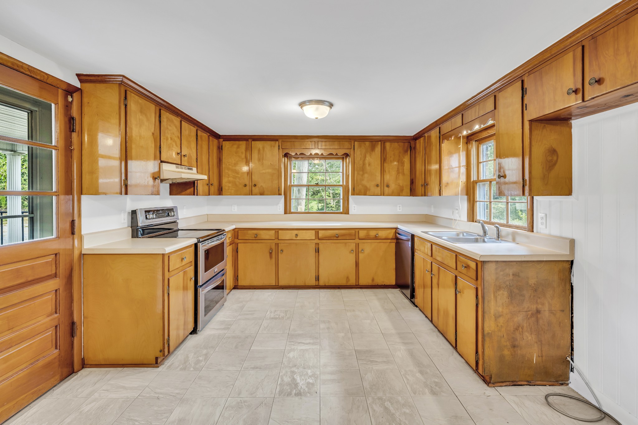 824 Carter Blake Road Tullahoma, TN 37388 - Photo 4 of 56 Gallery Image 4