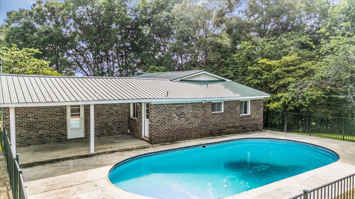 824 Carter Blake Road Tullahoma, TN 37388 - Photo 50 of 56 Gallery Image 50