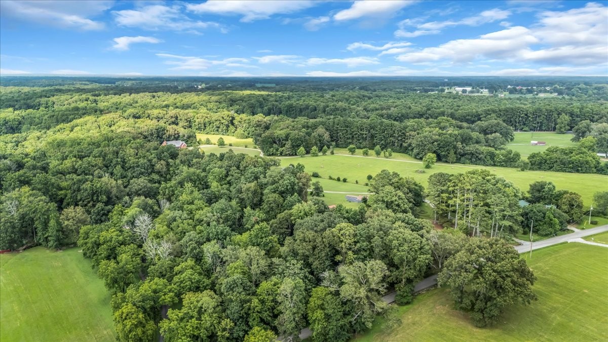 824 Carter Blake Road Tullahoma, TN 37388 - Photo 55 of 56 Gallery Image 55