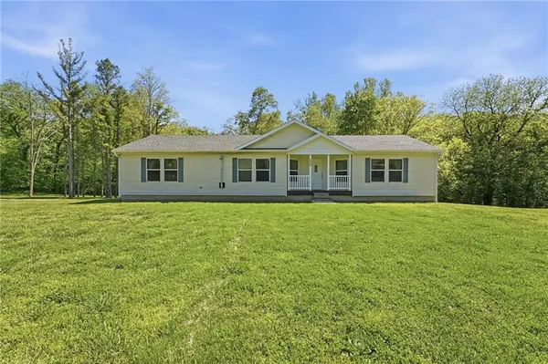 $400,000 | 33555 Brown Road, Rushville, MO 64484