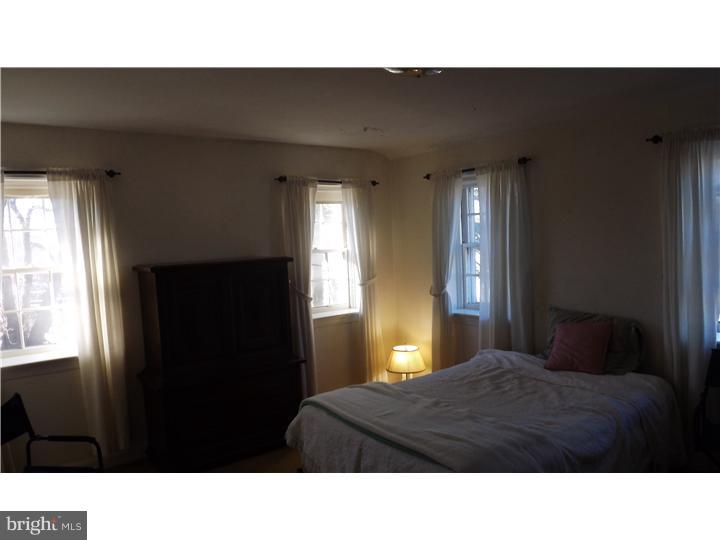 140 Scenic Road Springfield, PA 19064 - Photo 11 of 13