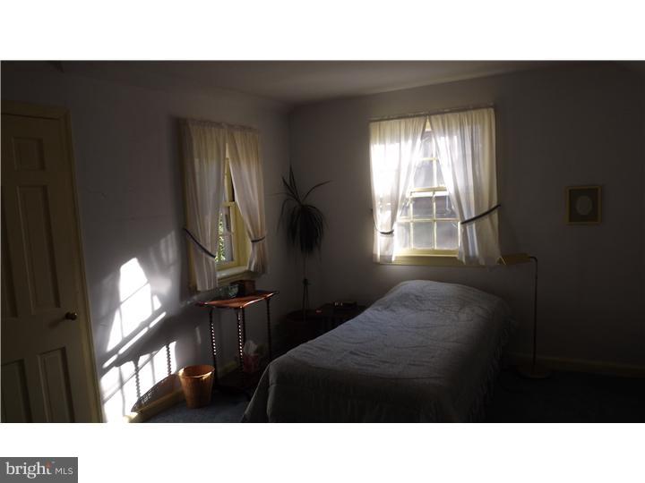 140 Scenic Road Springfield, PA 19064 - Photo 12 of 13