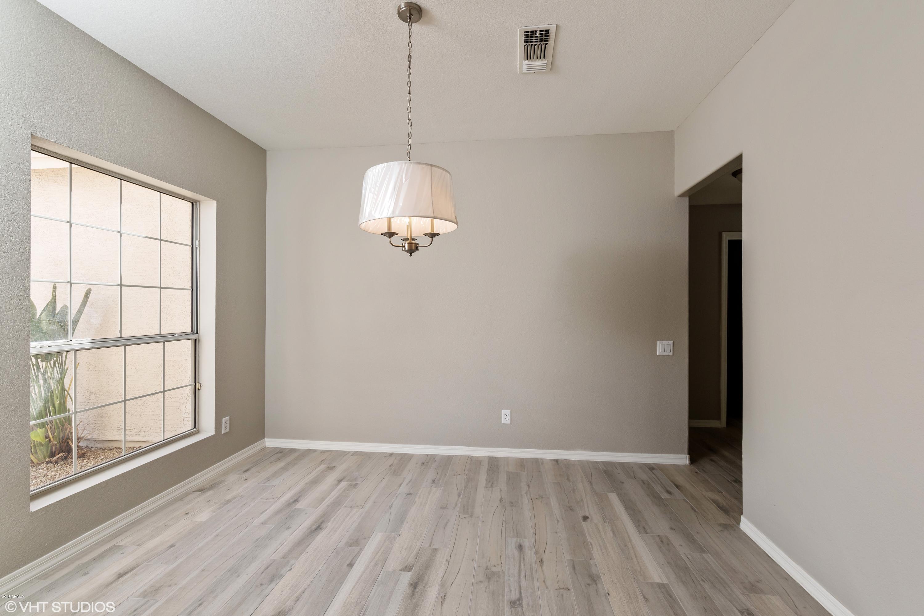 2621 East Amber Ridge Way Phoenix, AZ 85048 - Photo 19 of 25 19_2621EAMBERRIDGEWAY_2019_HiRes