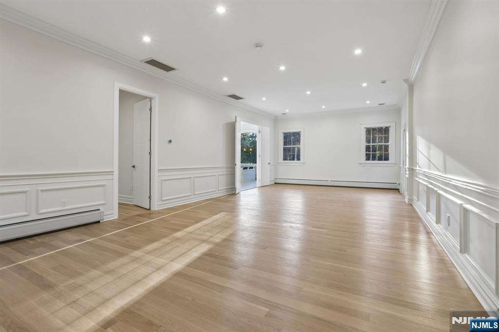 1050 Ramapo Valley Road Mahwah, NJ 07430 - Photo 21 of 50